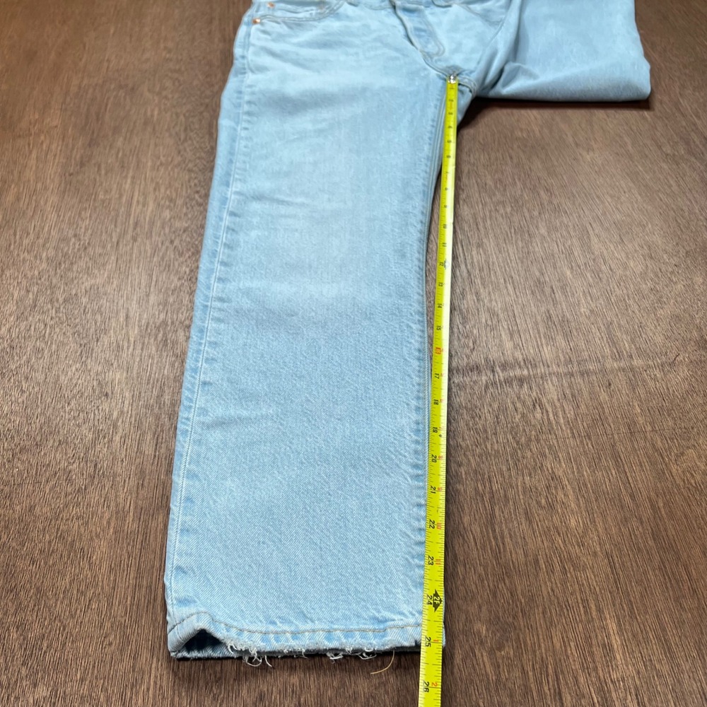 Vintage Levis 501 BIG E Light Wash Straight Leg Jeans W28 L26 A8746-0000 - Picture 11 of 15